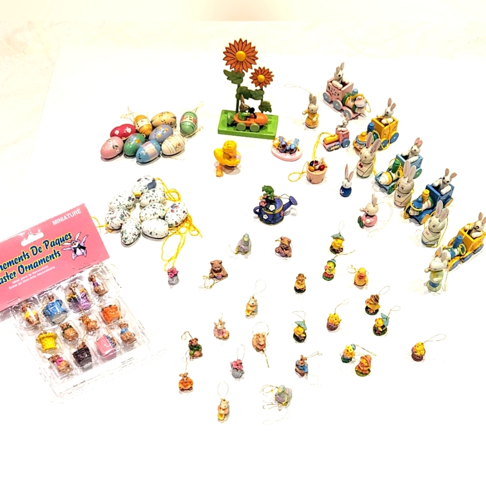 Vintage Easter theme miniature ornaments